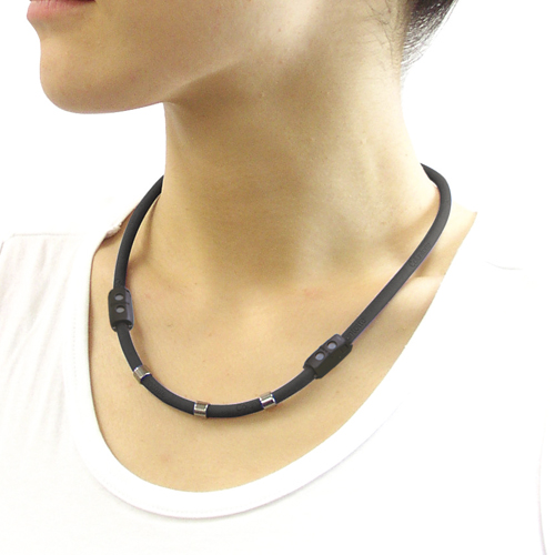 neck-tension-necklace01